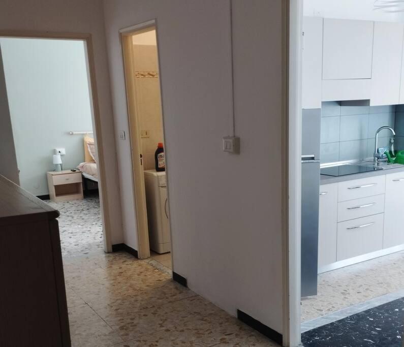 Loano Mare Apartment Bagian luar foto